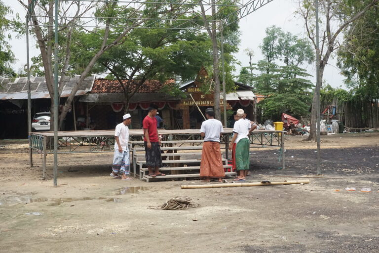 Persiapan acara terakhir Biro Dakwah