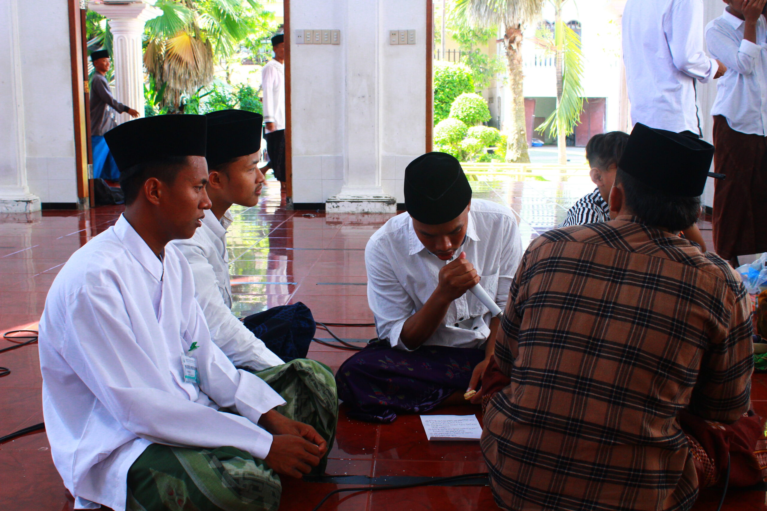 Salah satu peserta Lomba Tabuh Bedug